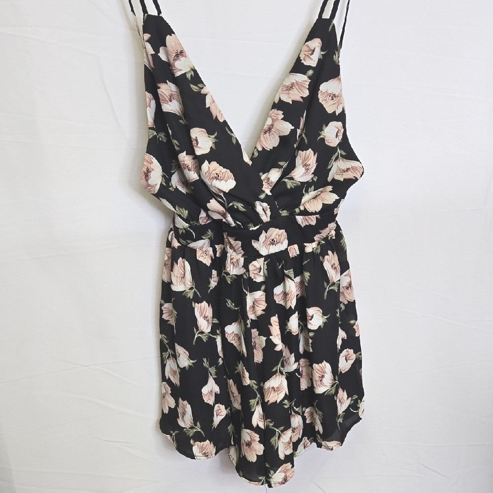 Audrey 3+1 Floral Spring V-Neck Romper, Shorts Spaghetti Straps, Black, Small